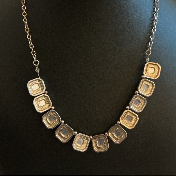 Citrine Color Vintage Style Gold Tone Necklace and Earring Set - Picture 3 of 6